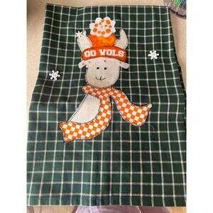 Handmade Tennessee Vols kitchen towel New100% cotton‎ snowflakes